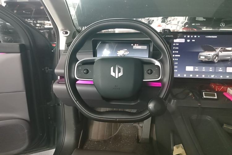 Used Leapmotor C16 2024 Range-Extended 200 Luxury Edition Steering Wheel