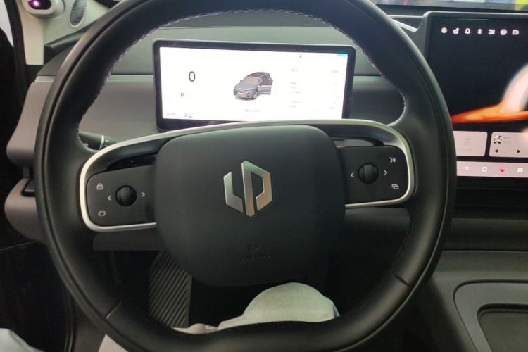 Used Leapmotor C16 2024 Pure Electric 520 Deluxe Edition Steering Wheel