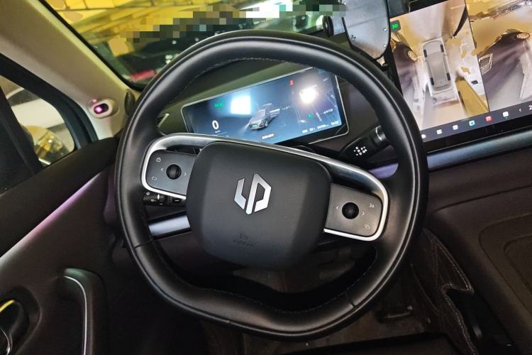 Used Leapmotor C16 2024 Range-Extended 200 Luxury Edition Steering Wheel