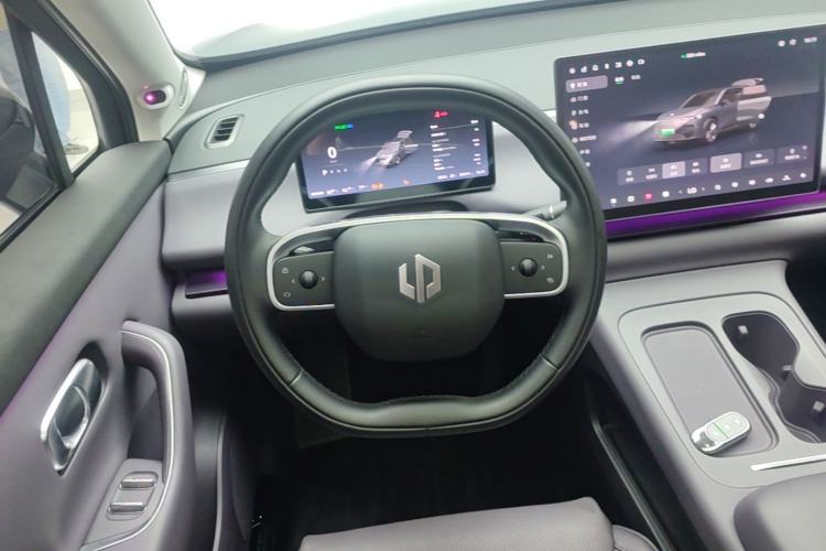Used Leapmotor C16 2024 Range-Extended 200 Luxury Edition Steering Wheel