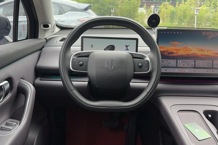 Used Leapmotor C16 2024 Range-Extended 200 Luxury Edition Steering Wheel