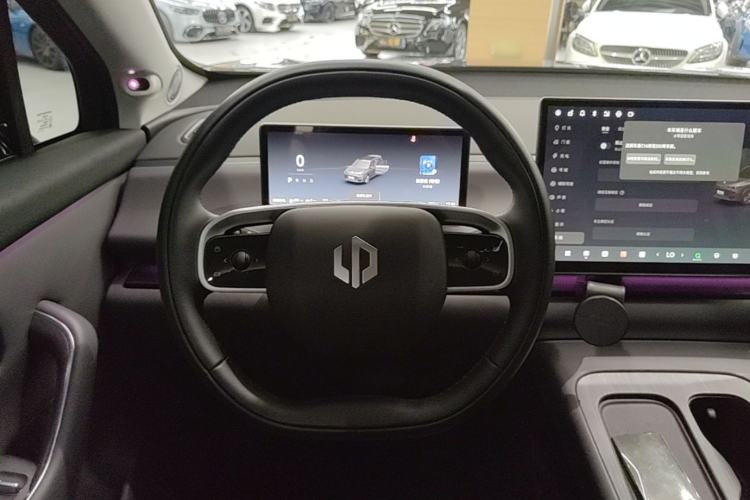 Used Leapmotor C16 2024 Range-Extended 200 Luxury Edition Steering Wheel