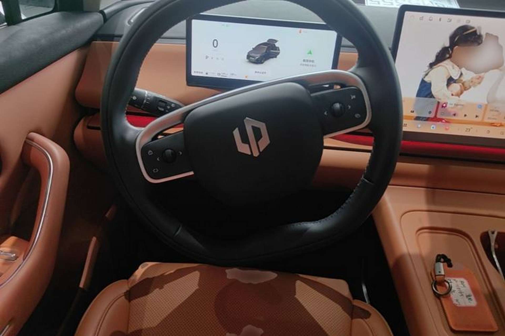 Used Leapmotor C16 2024 Range-Extended 200 Luxury Edition Steering Wheel