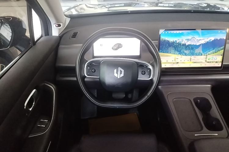 Used Leapmotor C16 2024 Pure Electric 520 Deluxe Edition Steering Wheel