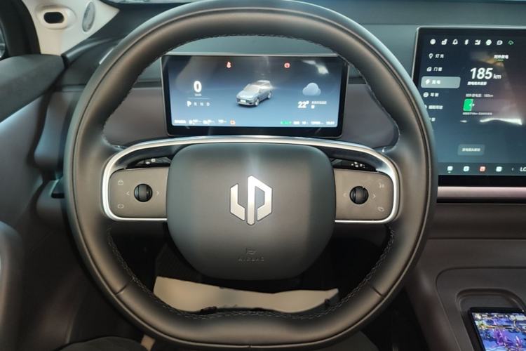 Used Leapmotor C16 2024 Range-Extended 200 Luxury Edition Steering Wheel