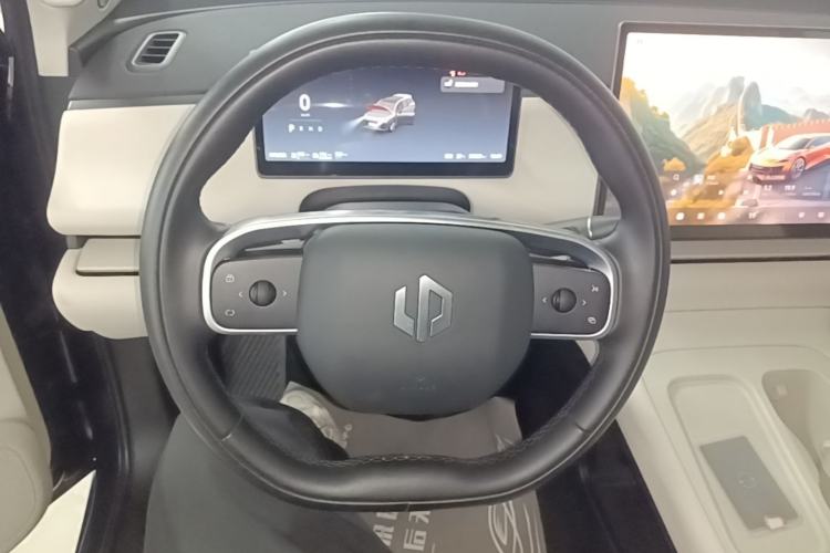 Used Leapmotor C16 2024 Range-Extended 200 Luxury Edition Steering Wheel
