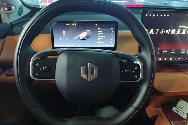 Used Leapmotor C16 2024 Range-Extended 200 Luxury Edition Steering Wheel