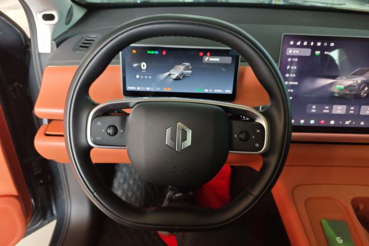 Used Leapmotor C16 2024 Range-Extended 200 Luxury Edition Steering Wheel