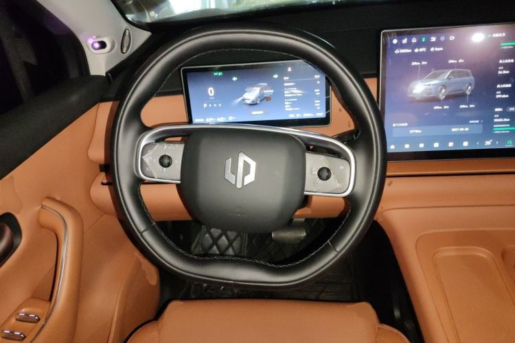 Used Leapmotor C16 2024 Range-Extended 200 Luxury Edition Steering Wheel