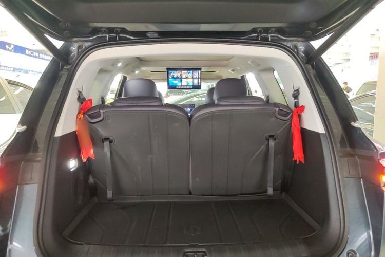 Used Leapmotor C16 2024 Range-Extended 200 Luxury Edition Trunk