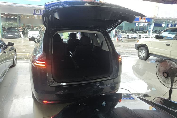 Used Leapmotor C16 2024 Range-Extended 200 Luxury Edition Trunk