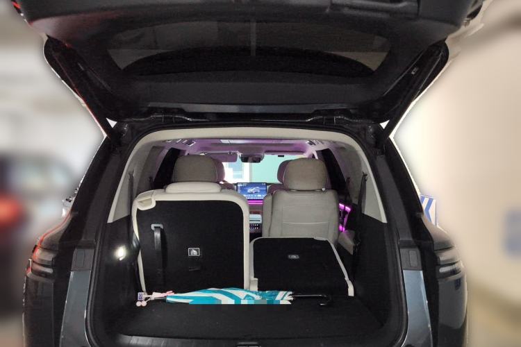 Used Leapmotor C16 2024 Range-Extended 200 Luxury Edition Trunk