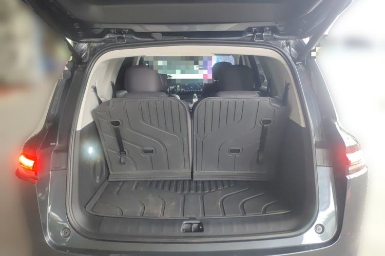 Used Leapmotor C16 2024 Range-Extended 200 Luxury Edition Trunk