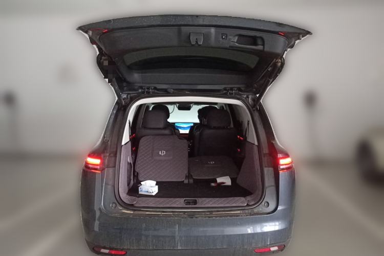 Used Leapmotor C16 2024 Range-Extended 200 Luxury Edition Trunk