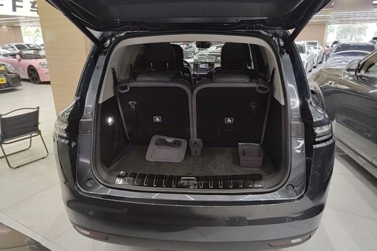 Used Leapmotor C16 2024 Range-Extended 200 Luxury Edition Trunk