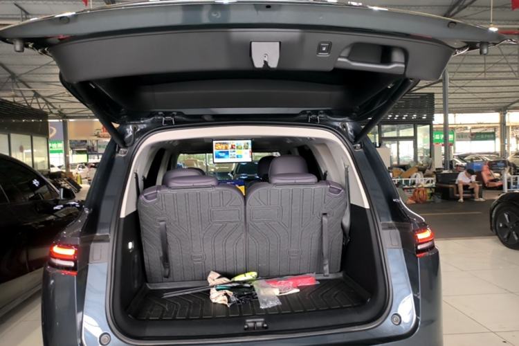Used Leapmotor C16 2024 All-Electric 580 Luxury Edition Trunk