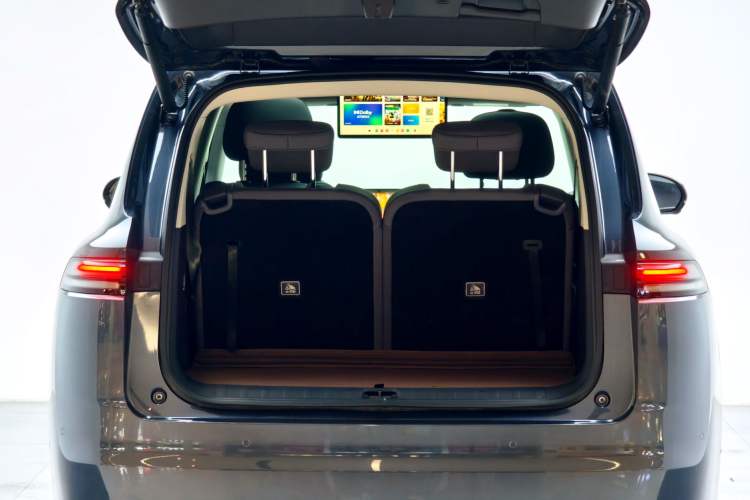 Used Leapmotor C16 2024 Range-Extended 200 Luxury Edition Trunk