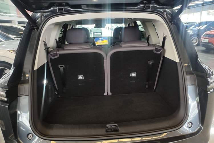 Used Leapmotor C16 2024 Range-Extended 200 Luxury Edition Trunk