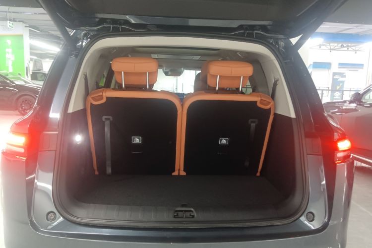 Used Leapmotor C16 2024 Range-Extended 200 Luxury Edition Trunk