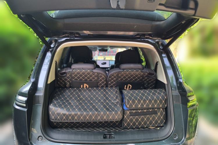 Used Leapmotor C16 2024 All-Electric 520 LiDAR Edition Trunk