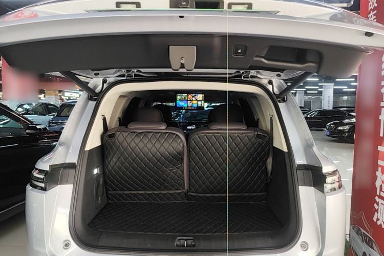 Used Leapmotor C16 2024 Range-Extended 200 Luxury Edition Trunk