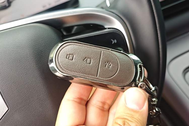 Used Leapmotor C16 2024 Range-Extended 200 Luxury Edition Vehicle Key