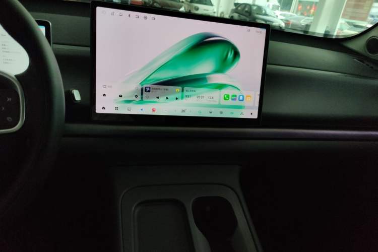 Used Leapmotor C16 2024 All-Electric 520 LiDAR Edition Audio And AC Panel