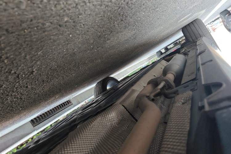 Used Leapmotor C16 2024 Range-Extended 200 Luxury Edition Chassis Rear Left