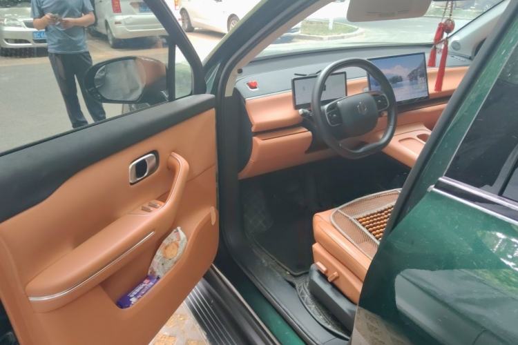 Used Leapmotor C16 2024 All-Electric 520 LiDAR Edition Driver Seat