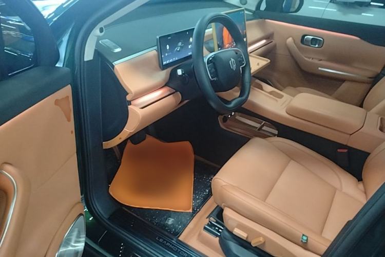 Used Leapmotor C16 2024 Range-Extended 200 Luxury Edition Driver Seat