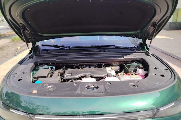 Used Leapmotor C16 2024 Range-Extended 200 Luxury Edition Engine Bay