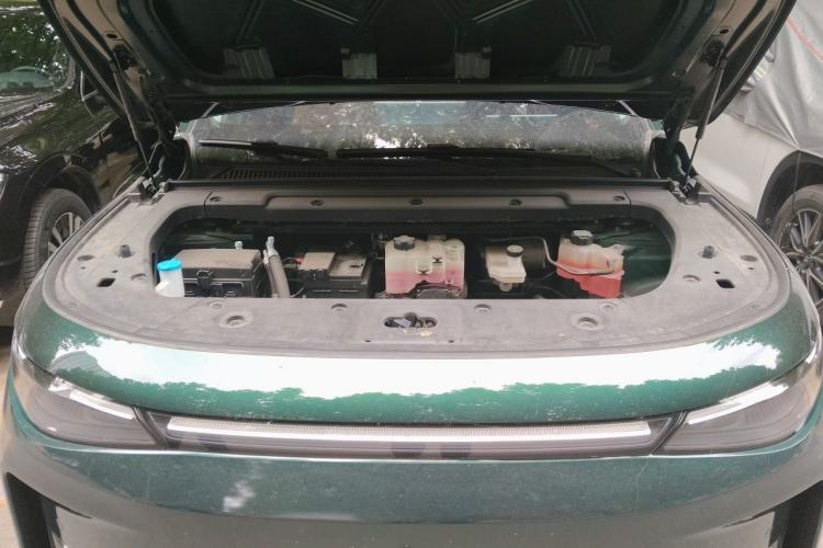 Used Leapmotor C16 2024 All-Electric 520 LiDAR Edition Engine Bay