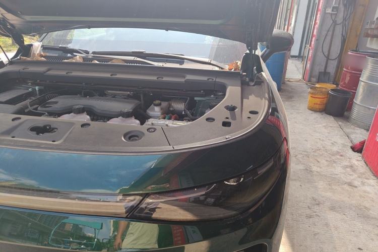 Used Leapmotor C16 2024 Range-Extended 200 Luxury Edition Engine Bay Left