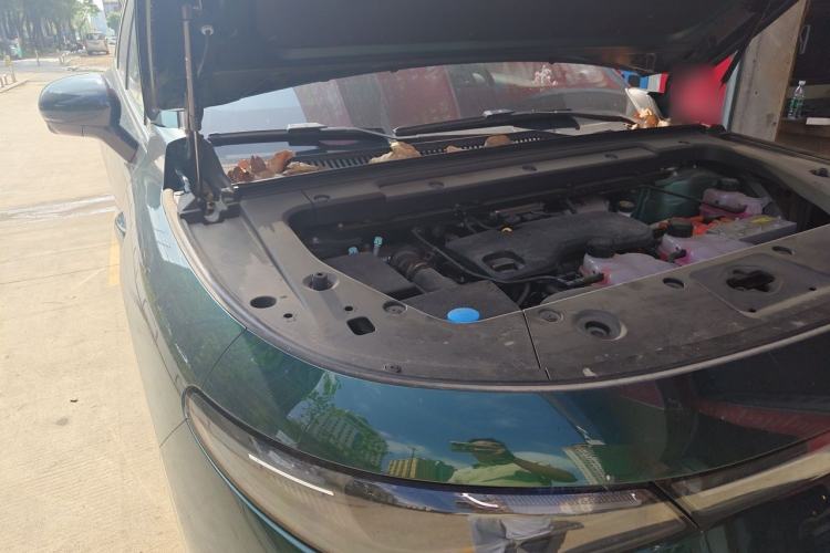 Used Leapmotor C16 2024 Range-Extended 200 Luxury Edition Engine Bay Right
