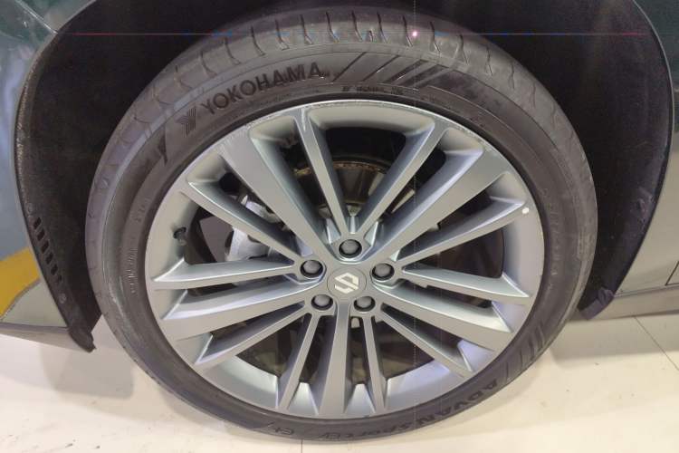Used Leapmotor C16 2024 Range-Extended 200 Luxury Edition Exterior 1