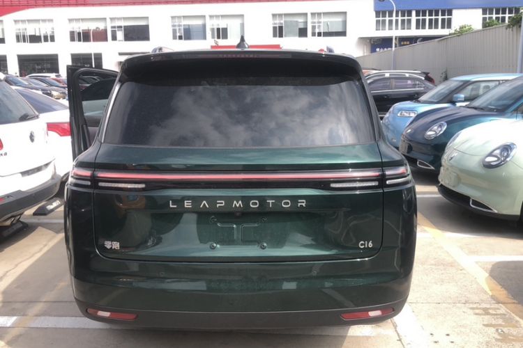 Used Leapmotor C16 2024 Pure Electric 520 Deluxe Edition Exterior 4