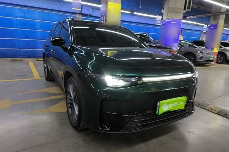 Used Leapmotor C16 2024 Range-Extended 200 Luxury Edition Front Right 45 Deg