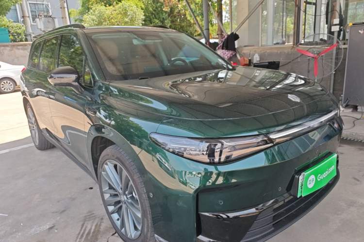 Used Leapmotor C16 2024 Range-Extended 200 Luxury Edition Front Right 45 Deg