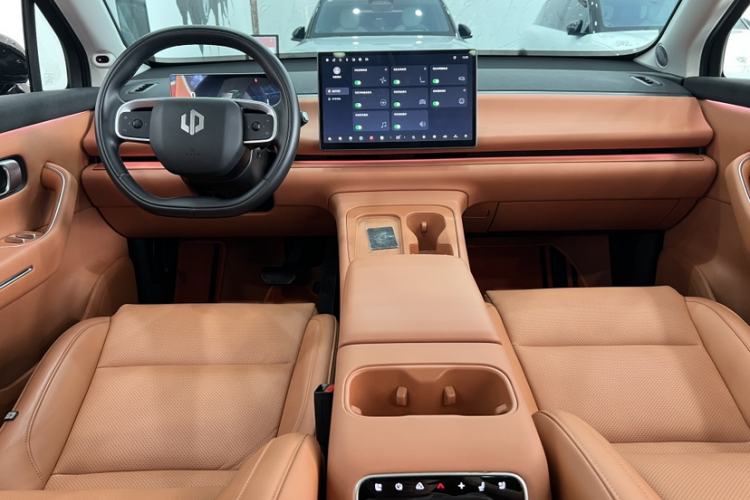 Used Leapmotor C16 2024 Range-Extended 200 Luxury Edition Interior 4