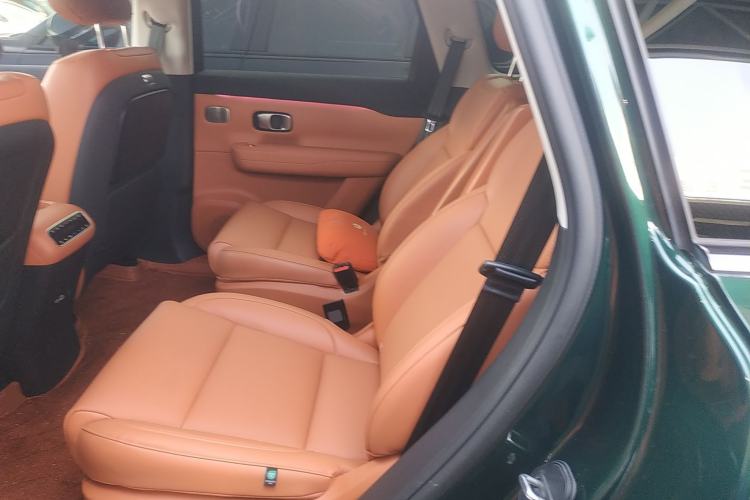 Used Leapmotor C16 2024 Range-Extended 200 Luxury Edition Interior 4