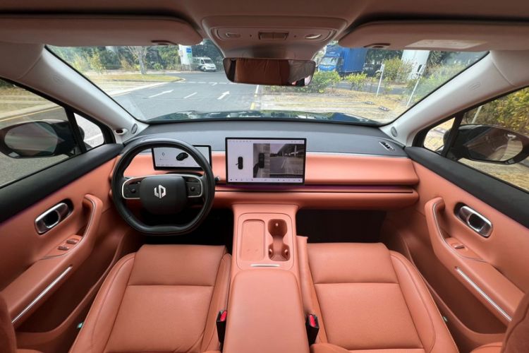 Used Leapmotor C16 2024 Range-Extended 200 Luxury Edition Interior 5