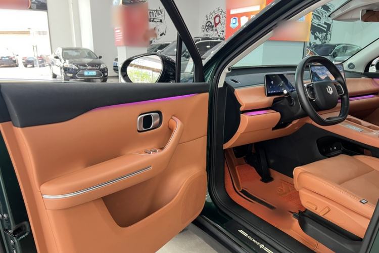 Used Leapmotor C16 2024 Range-Extended 200 Luxury Edition Interior 9