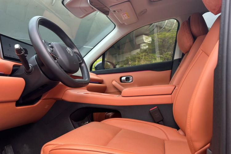 Used Leapmotor C16 2024 Range-Extended 200 Luxury Edition Left Front Seat