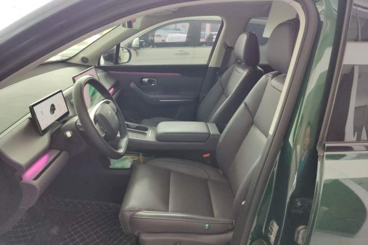 Used Leapmotor C16 2024 All-Electric 520 LiDAR Edition Left Front Seat