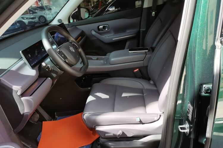 Used Leapmotor C16 2024 Range-Extended 200 Luxury Edition Left Front Seat