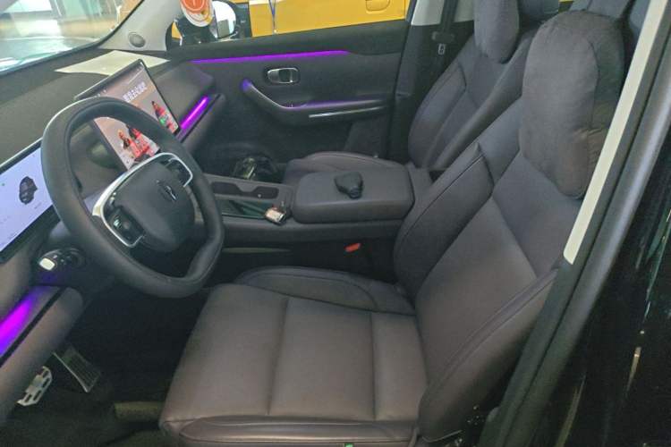 Used Leapmotor C16 2024 All-Electric 580 Luxury Edition Left Front Seat