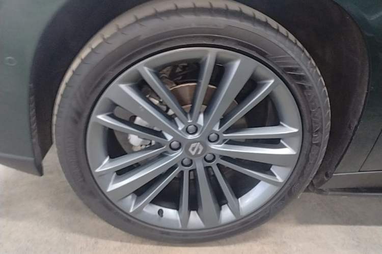Used Leapmotor C16 2024 Range-Extended 200 Luxury Edition Left Front Wheel Hub