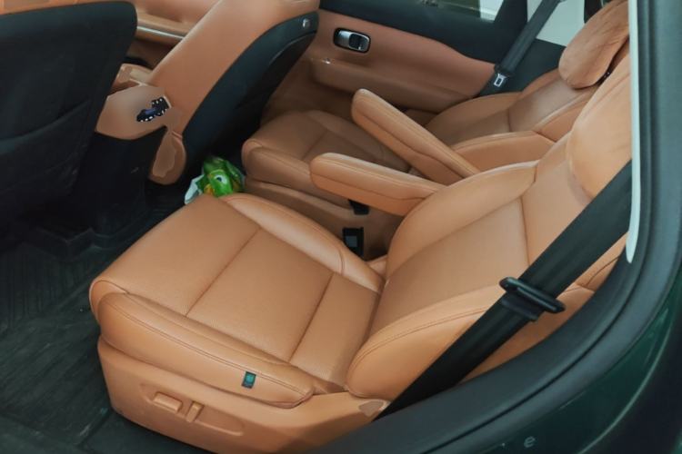 Used Leapmotor C16 2024 Range-Extended 200 LiDAR Edition Left Rear Seat
