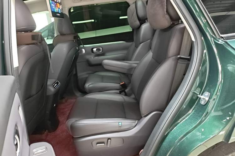 Used Leapmotor C16 2024 Range-Extended 200 Smart Enjoyment Edition Left Rear Seat