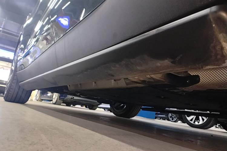 Used Leapmotor C16 2024 Range-Extended 200 Luxury Edition Left Side Sill